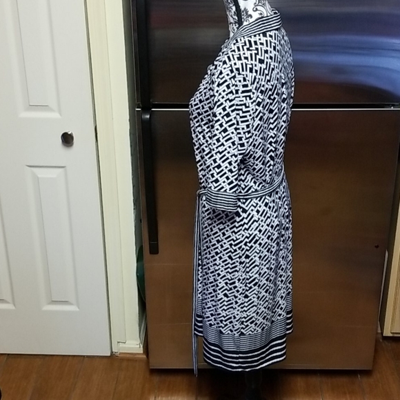 🖤Mue Gabrielle Dress - Picture 2 of 8